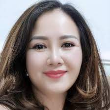 Chị Thu Thủy
